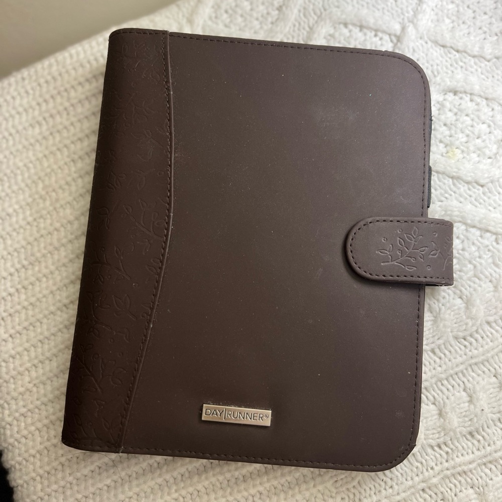 Day Runner Brown Planner 🤎